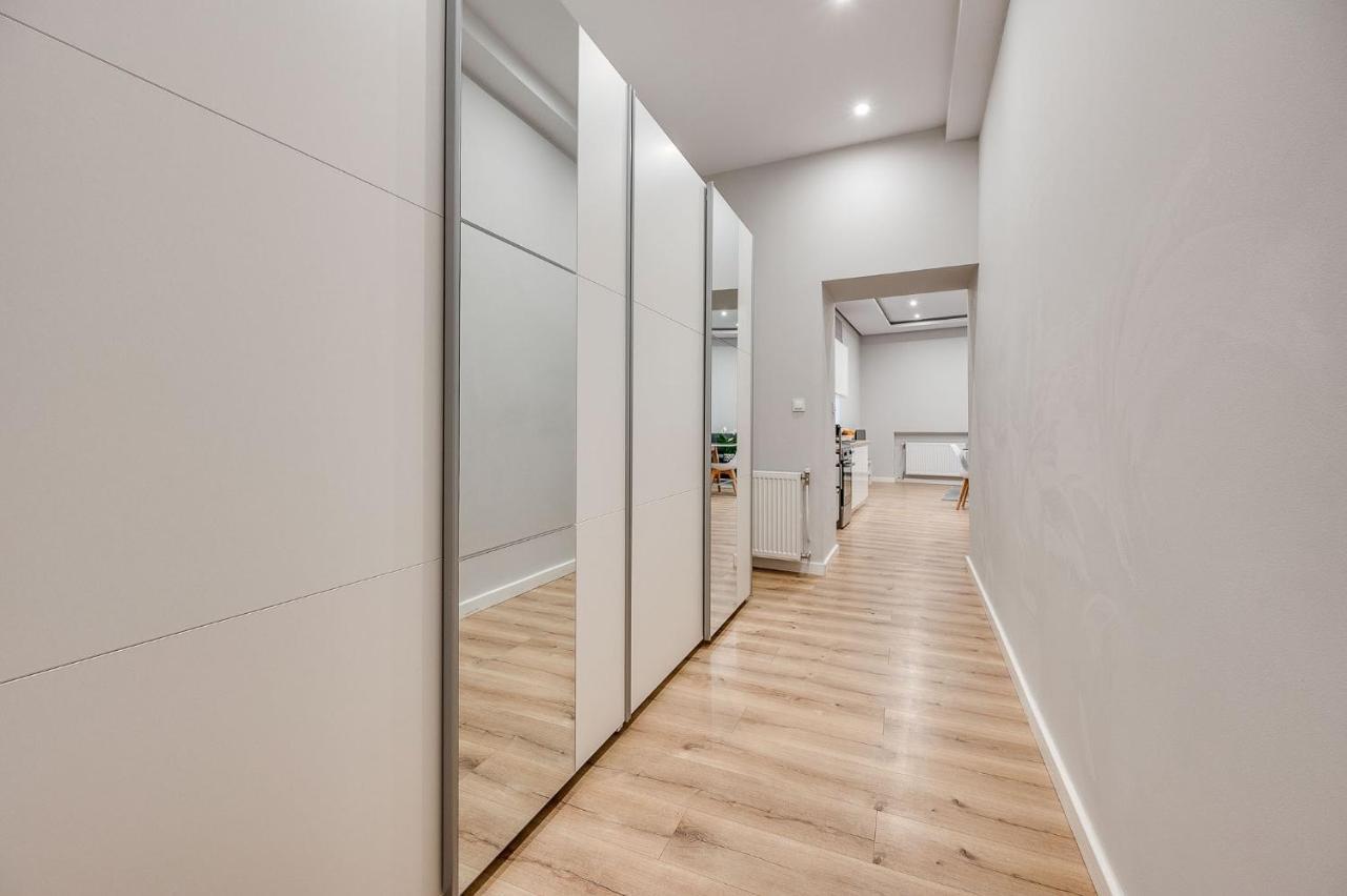 Central Platinum Apartments 29 雷布尼克 外观 照片